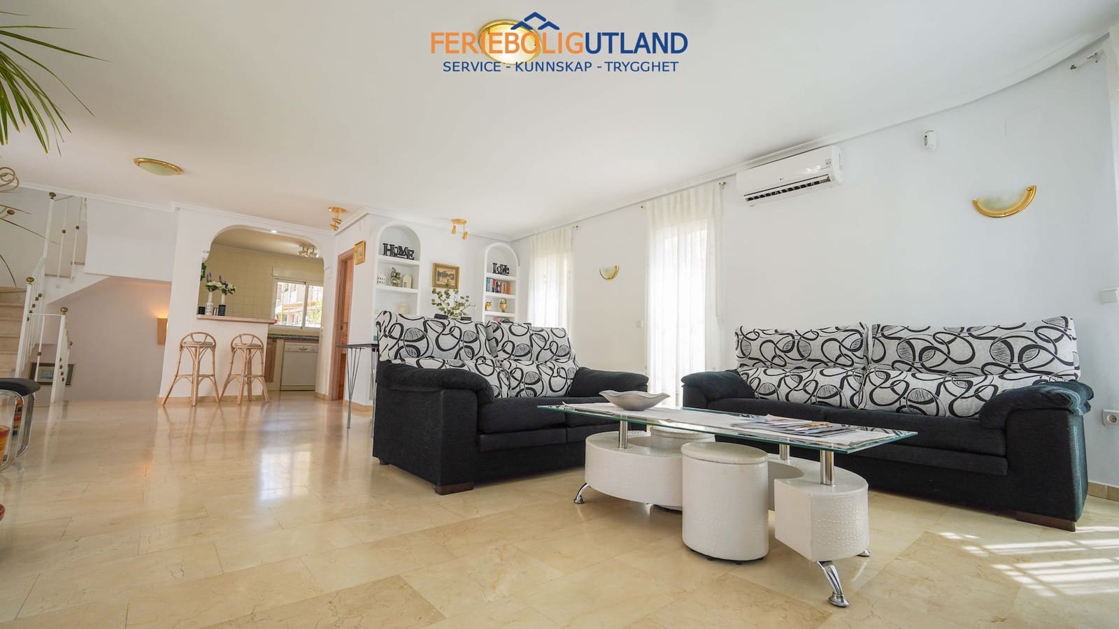 3 soverom Villa til salgs i Playa Flamenca med svømmebasseng garasje - € 490 000 (Ref: 10000761)