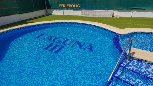 3 slaapkamer Villa te koop in Playa Flamenca, Orihuela met zwembad garage - € 490.000 (Ref: 10000761)