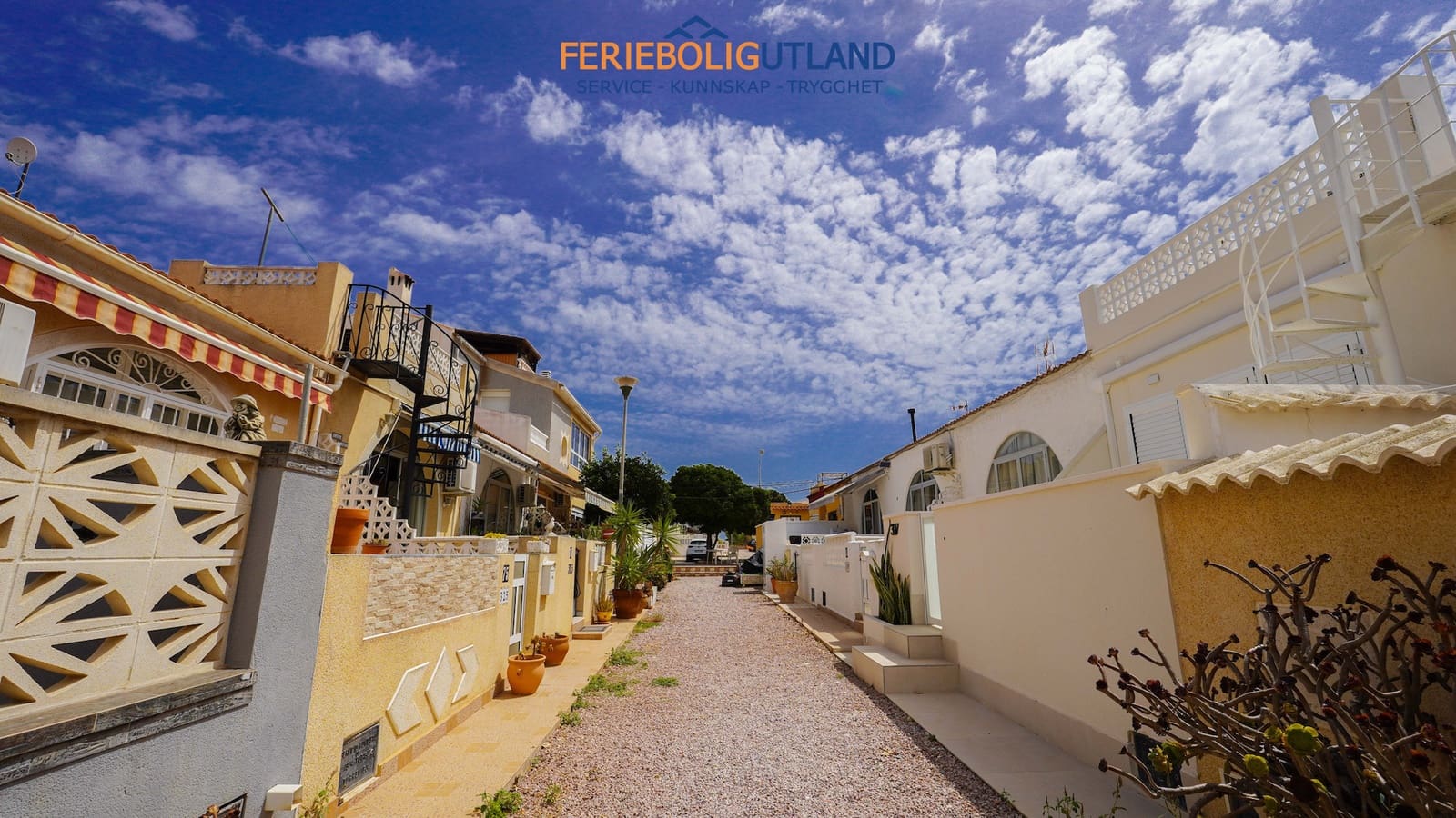 Casa de 3 habitaciones en El Chaparral en venta - 169.000 € (Ref: 10000762)