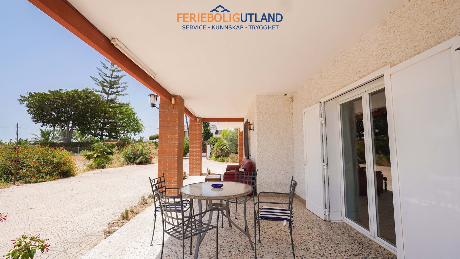4 bedroom Villa for sale in Elche / Elx with pool garage - € 299,000 (Ref: 10000763)