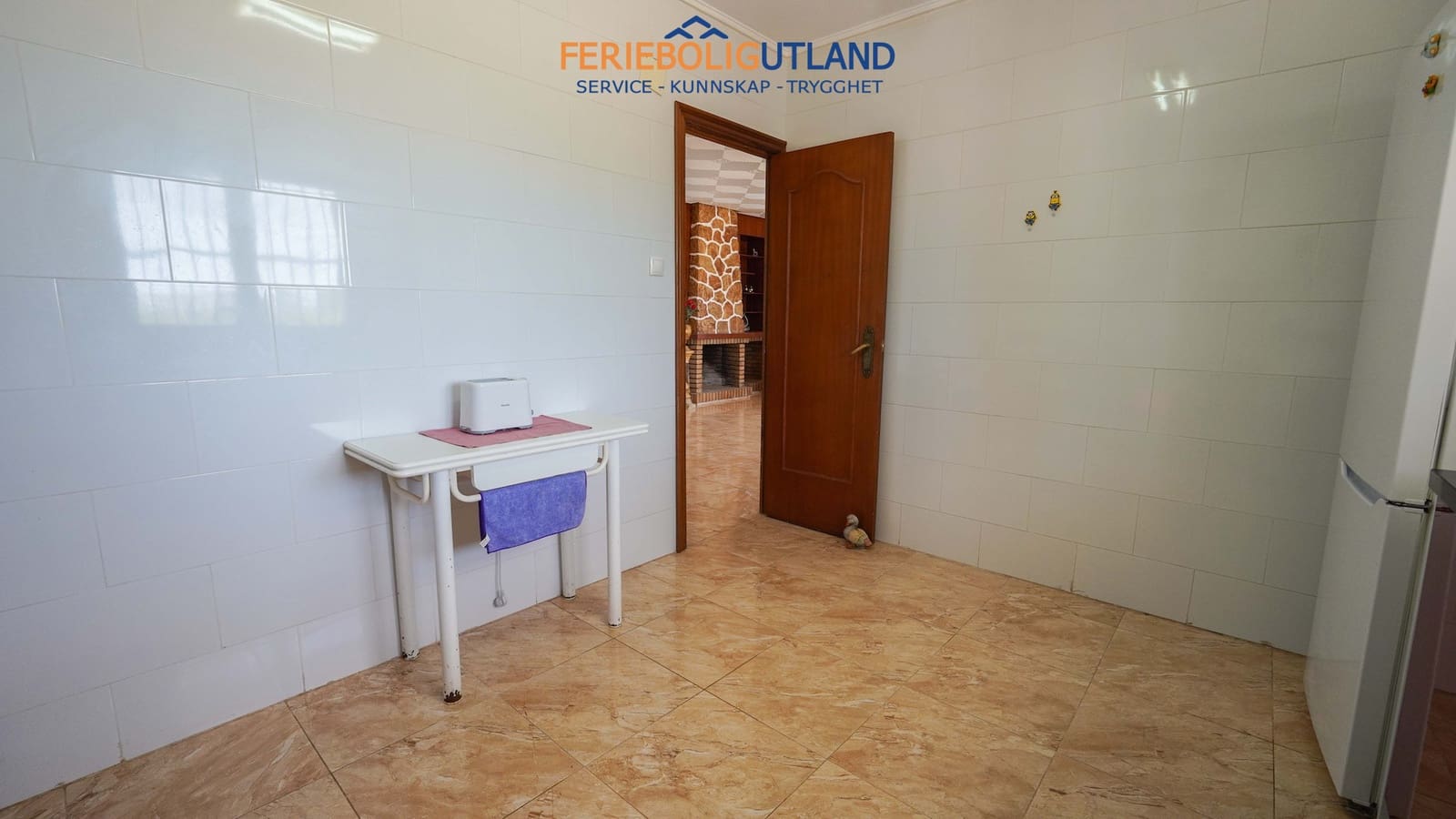 4 bedroom Villa for sale in Elche / Elx with pool garage - € 299,000 (Ref: 10000763)