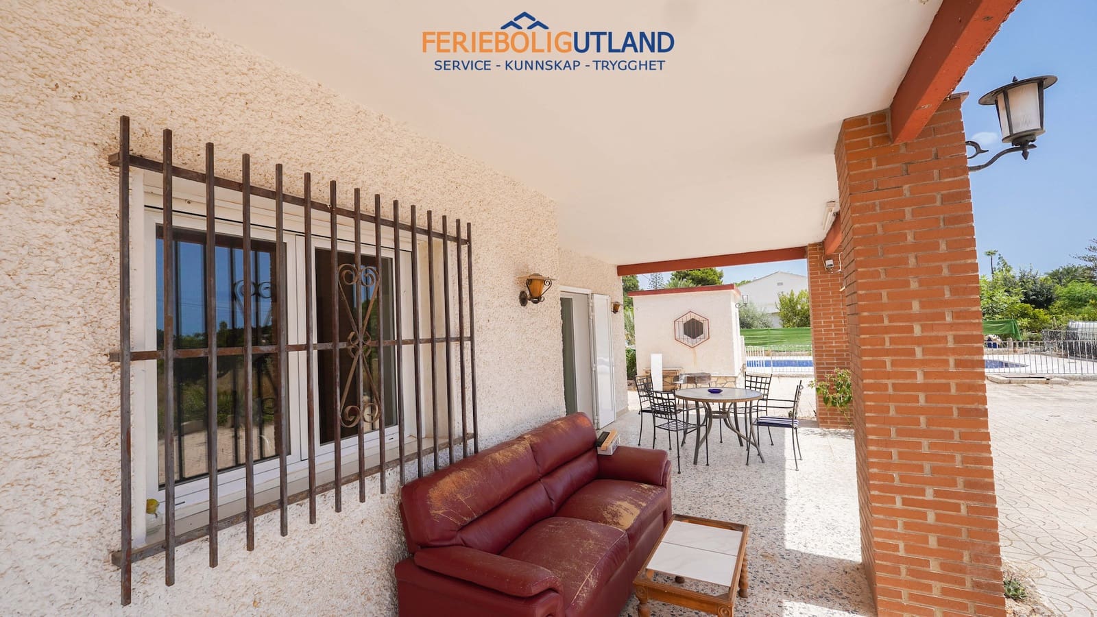 4 bedroom Villa for sale in Elche / Elx with pool garage - € 299,000 (Ref: 10000763)