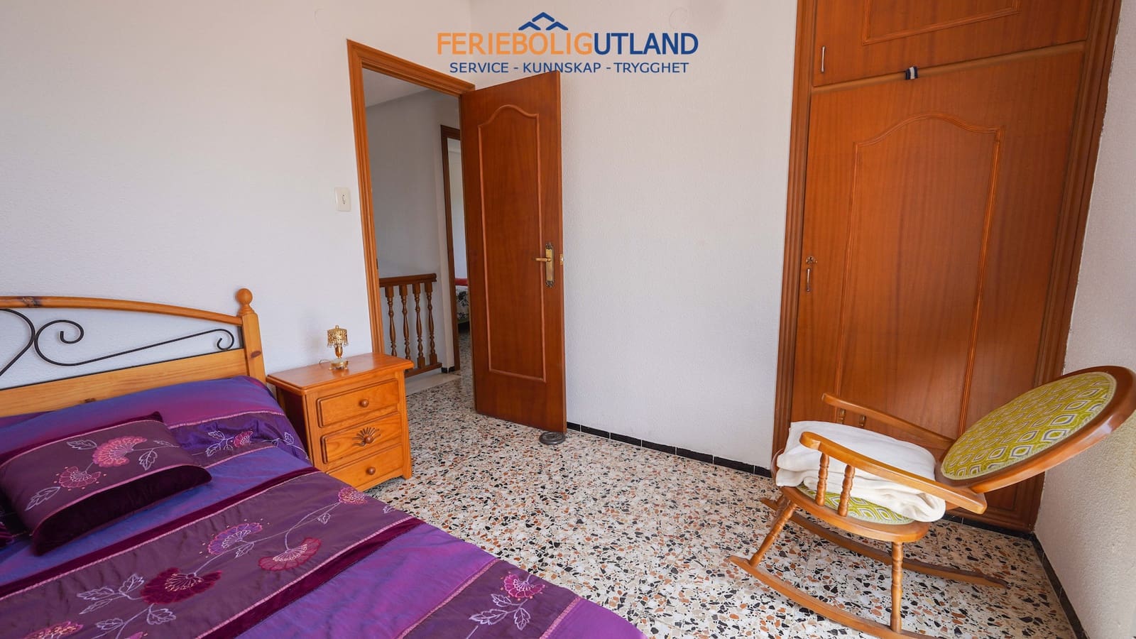 4 bedroom Villa for sale in Elche / Elx with pool garage - € 299,000 (Ref: 10000763)