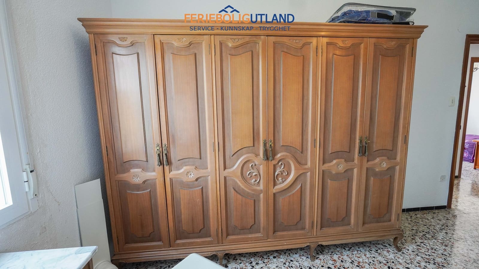 4 bedroom Villa for sale in Elche / Elx with pool garage - € 299,000 (Ref: 10000763)