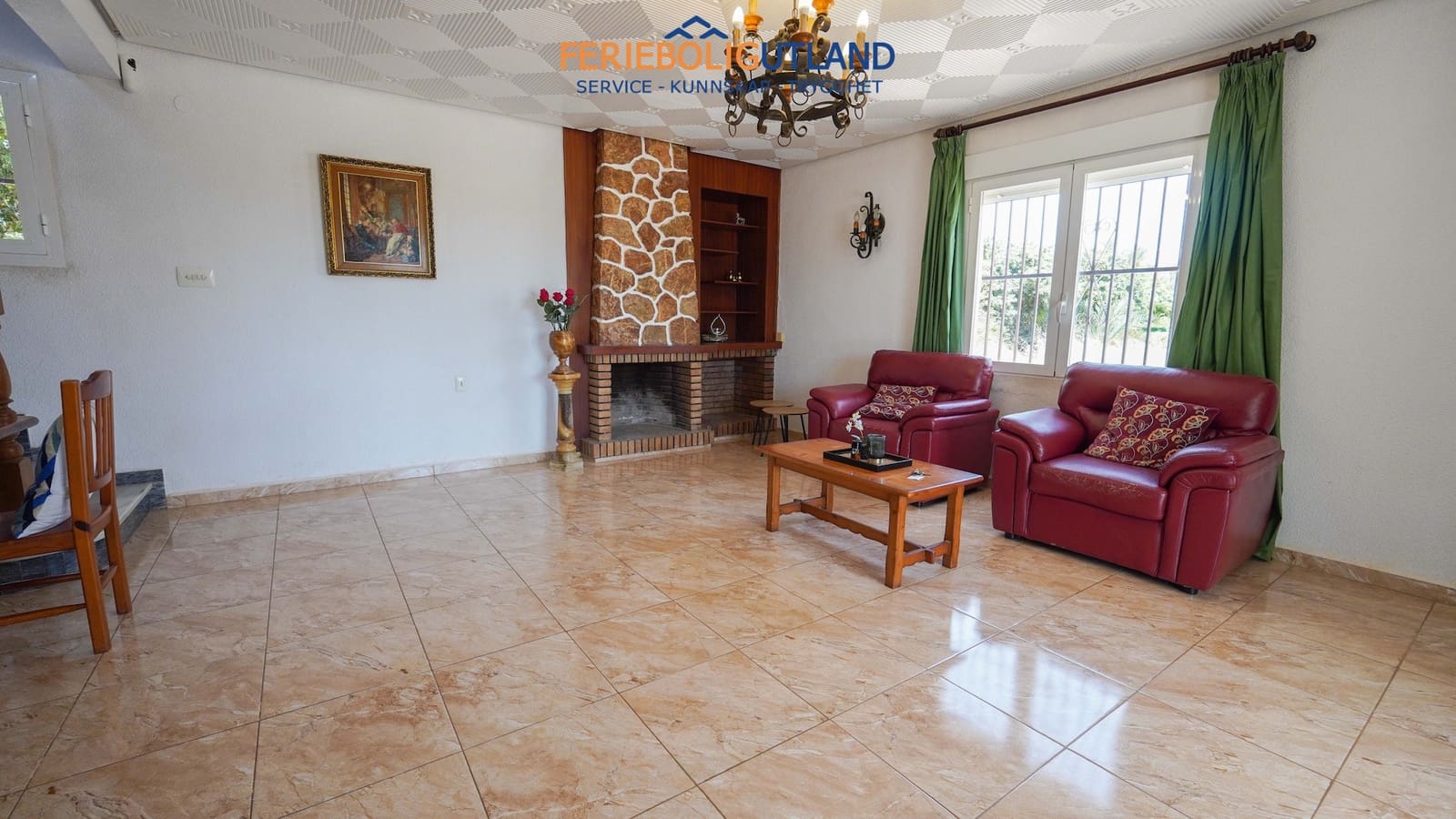4 bedroom Villa for sale in Elche / Elx with pool garage - € 299,000 (Ref: 10000763)