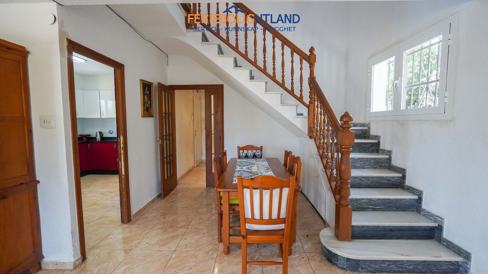 4 bedroom Villa for sale in Elche / Elx with pool garage - € 299,000 (Ref: 10000763)