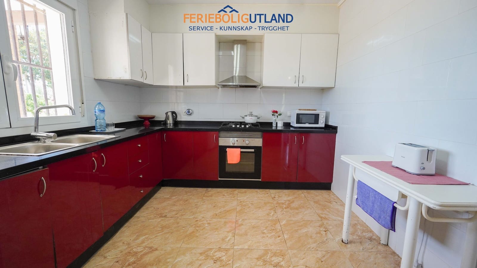 4 bedroom Villa for sale in Elche / Elx with pool garage - € 299,000 (Ref: 10000763)