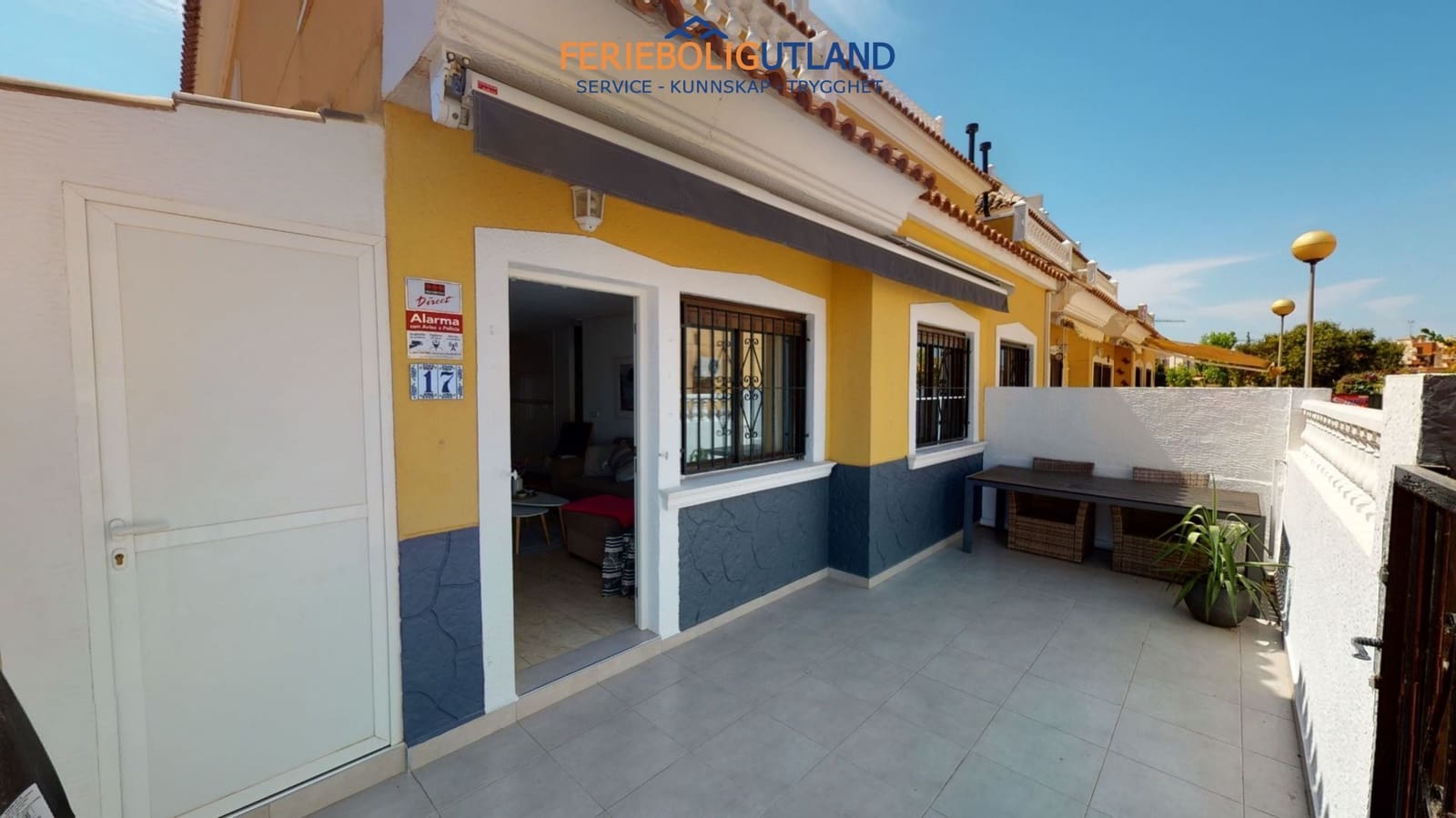 3 chambre Maison de Ville à vendre à Playa Flamenca avec piscine - 229 000 € (Ref: 10000765)