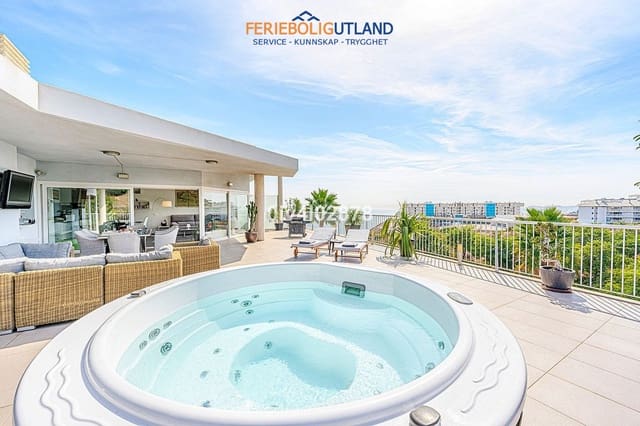 2 slaapkamer Penthouse te koop in El Higuerón, Fuengirola met zwembad garage - € 850.000 (Ref: 10000766)