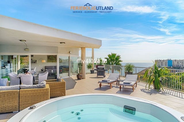 2 slaapkamer Penthouse te koop in El Higuerón, Fuengirola met zwembad garage - € 850.000 (Ref: 10000766)