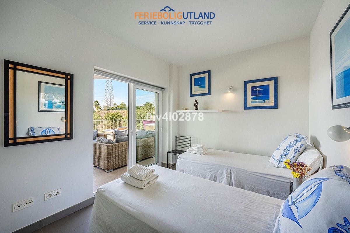 2 slaapkamer Penthouse te koop in Fuengirola met zwembad garage - € 850.000 (Ref: 10000766)