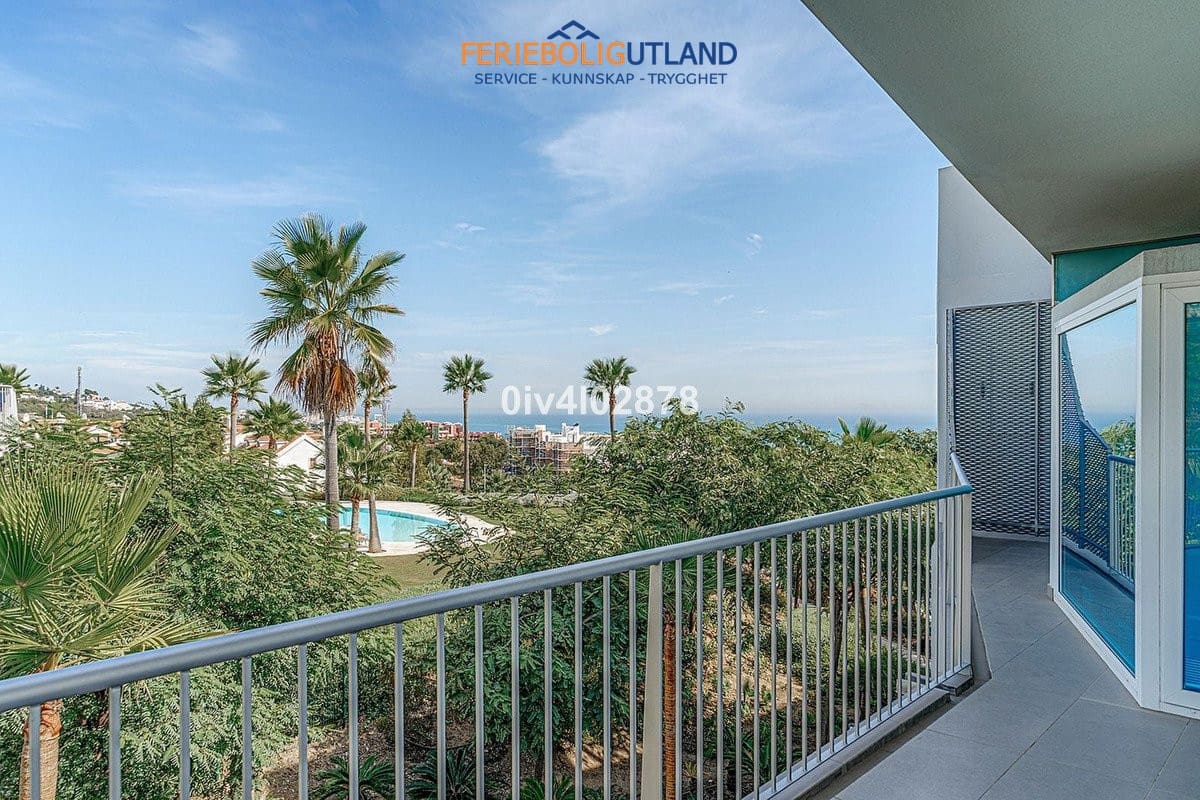 2 slaapkamer Penthouse te koop in Fuengirola met zwembad garage - € 850.000 (Ref: 10000766)