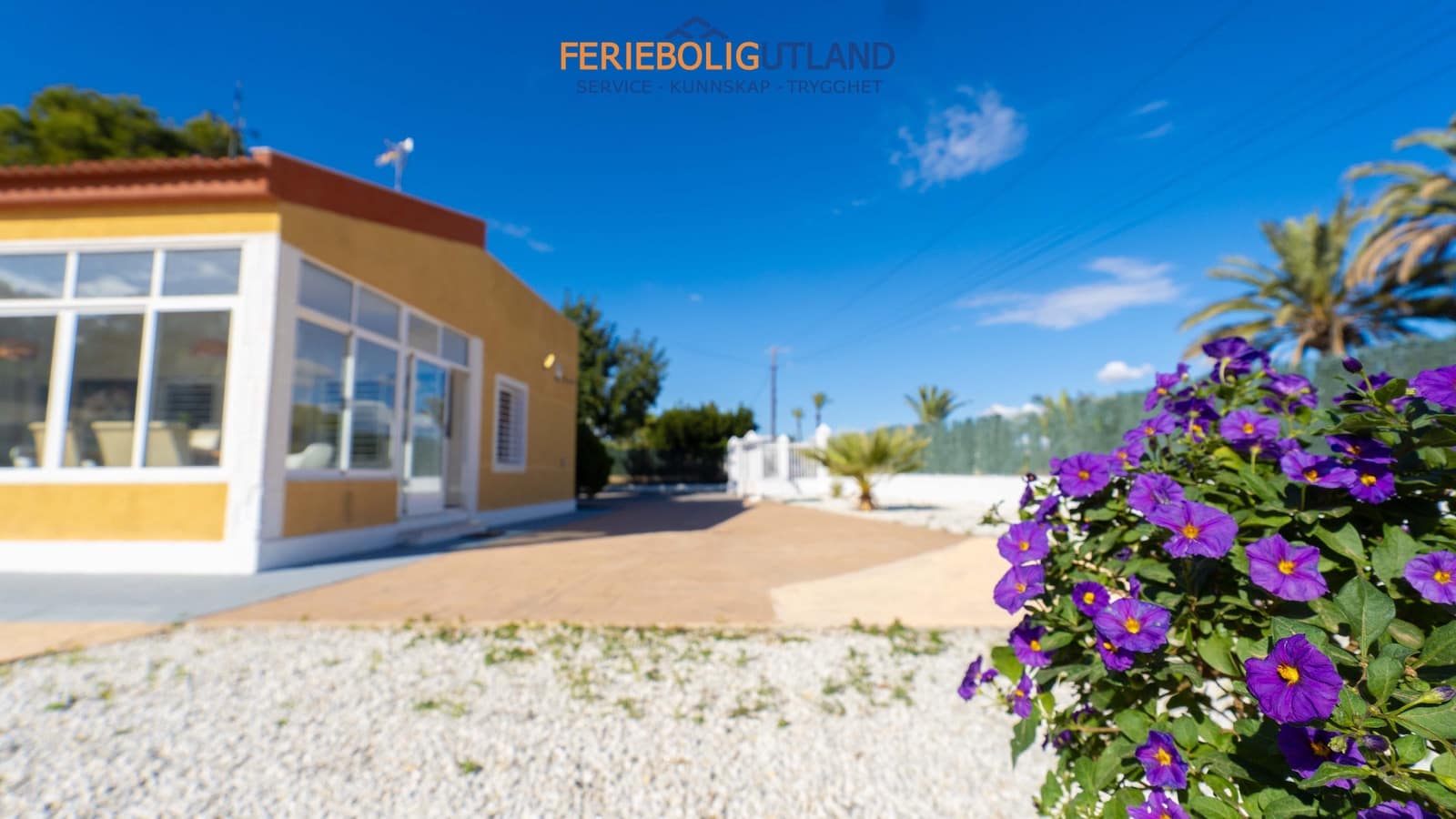 4 bedroom Villa for sale in Elche / Elx with pool garage - € 420,000 (Ref: 10000767)