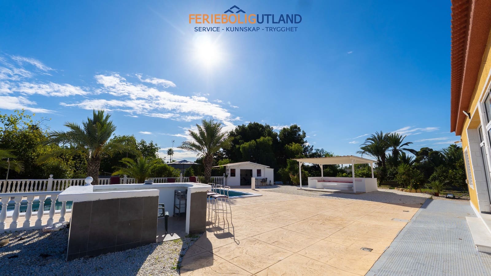 4 bedroom Villa for sale in Elche / Elx with pool garage - € 420,000 (Ref: 10000767)