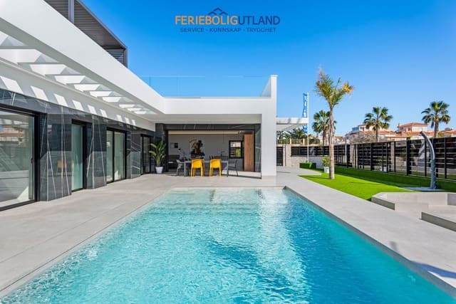 Chalet de 3 habitaciones en Algorfa en venta con piscina garaje - 670.000 € (Ref: 10000774)