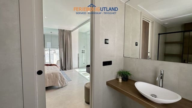 3 sypialnia Dom blizniak na sprzedaż w Algorfa z basenem garażem - 475 000 € (Ref: 10000776)