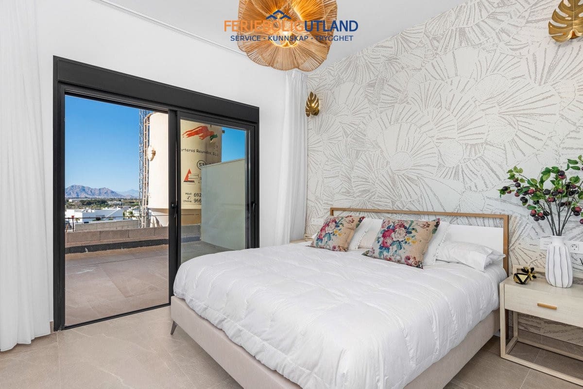 3 quarto Apartamento para venda em Benijofar com piscina garagem - 328 000 € (Ref: 10000777)