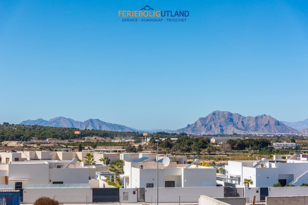 3 quarto Apartamento para venda em Benijofar com piscina garagem - 328 000 € (Ref: 10000777)
