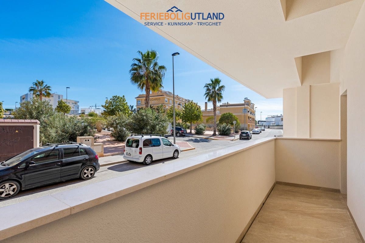 3 quarto Apartamento para venda em Benijofar com piscina garagem - 328 000 € (Ref: 10000777)
