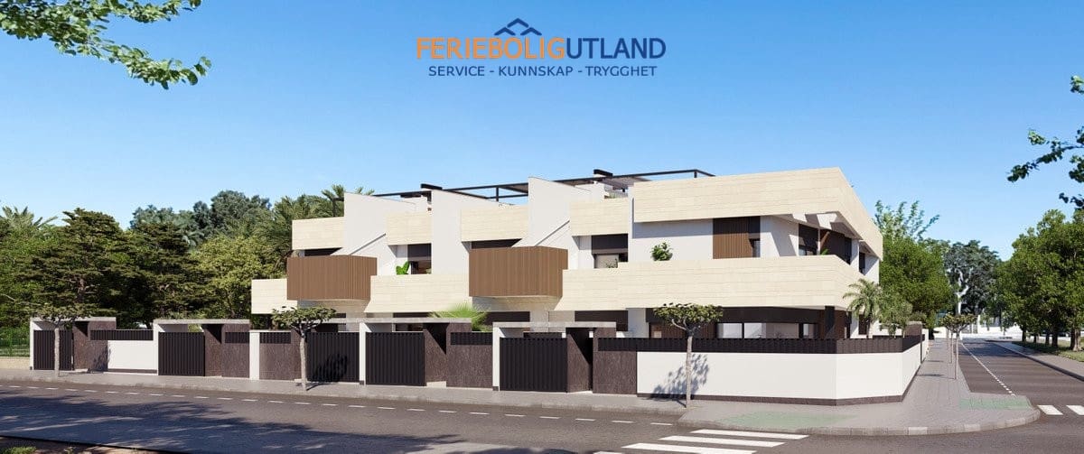 3 makuuhuone Huvila myytävänä paikassa Pilar de la Horadada mukana uima-altaan 
autotalli - 659 000 € (Ref: 10000778)