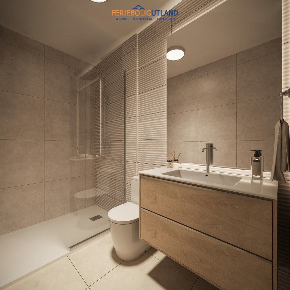 Apartamento para venda em Torrevieja com piscina garagem - 129 000 € (Ref: 10000780)