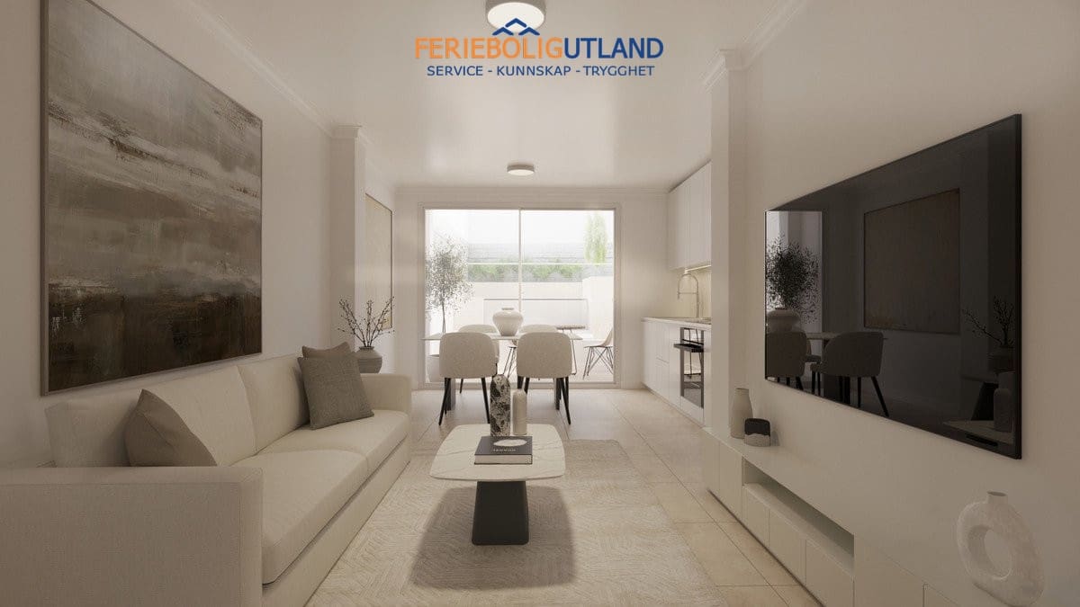 Apartamento para venda em Torrevieja com piscina garagem - 129 000 € (Ref: 10000780)