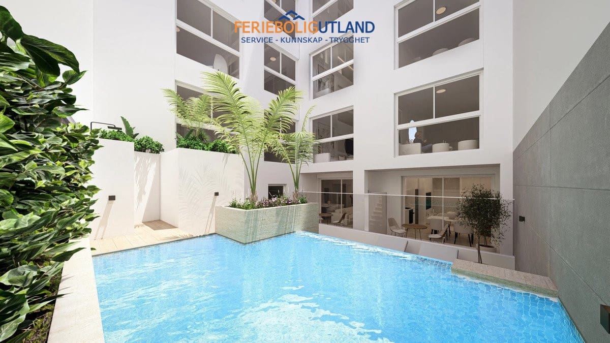 Apartamento para venda em Torrevieja com piscina garagem - 129 000 € (Ref: 10000780)