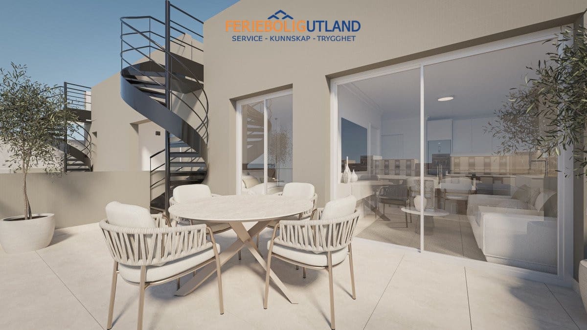Apartamento para venda em Torrevieja com piscina garagem - 129 000 € (Ref: 10000780)