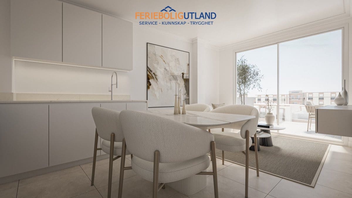 Apartamento para venda em Torrevieja com piscina garagem - 129 000 € (Ref: 10000780)