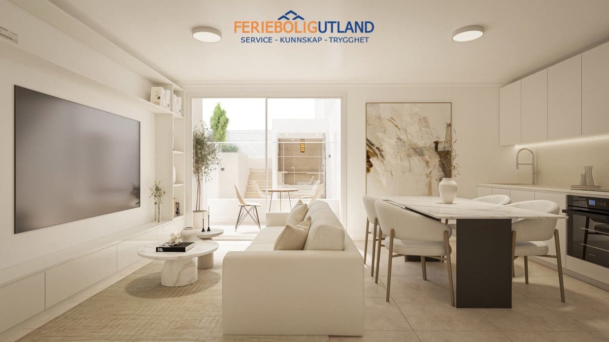 Apartamento para venda em Torrevieja com piscina garagem - 129 000 € (Ref: 10000780)
