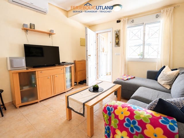 4 soveværelse Lejlighed til salg i Aguas Nuevas, Torrevieja med swimmingpool garage - € 279.000 (Ref: 10000781)