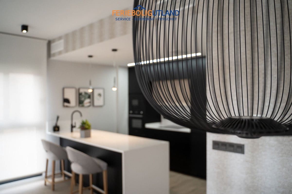 Pareado de 4 habitaciones en Orihuela Costa en venta con piscina garaje - 699.900 € (Ref: 10000782)