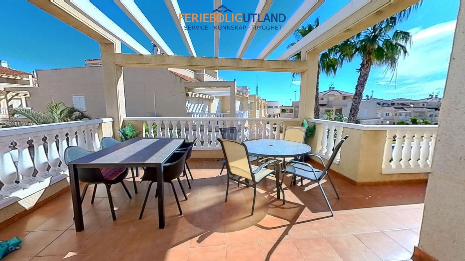 4 sovrum Hus till salu i Orihuela Costa med pool garage - 339 000 € (Ref: 10000787)