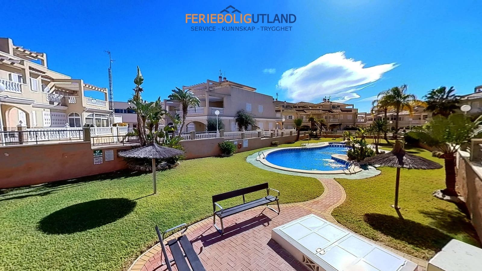 4 sovrum Hus till salu i Orihuela Costa med pool garage - 339 000 € (Ref: 10000787)