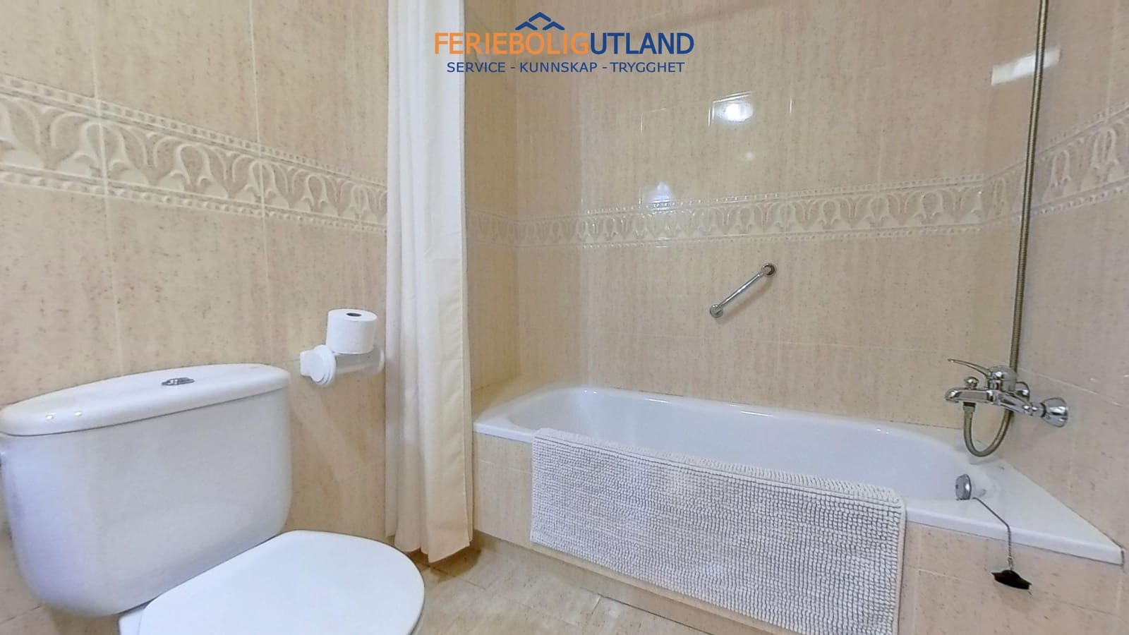 4 sovrum Hus till salu i Orihuela Costa med pool garage - 339 000 € (Ref: 10000787)