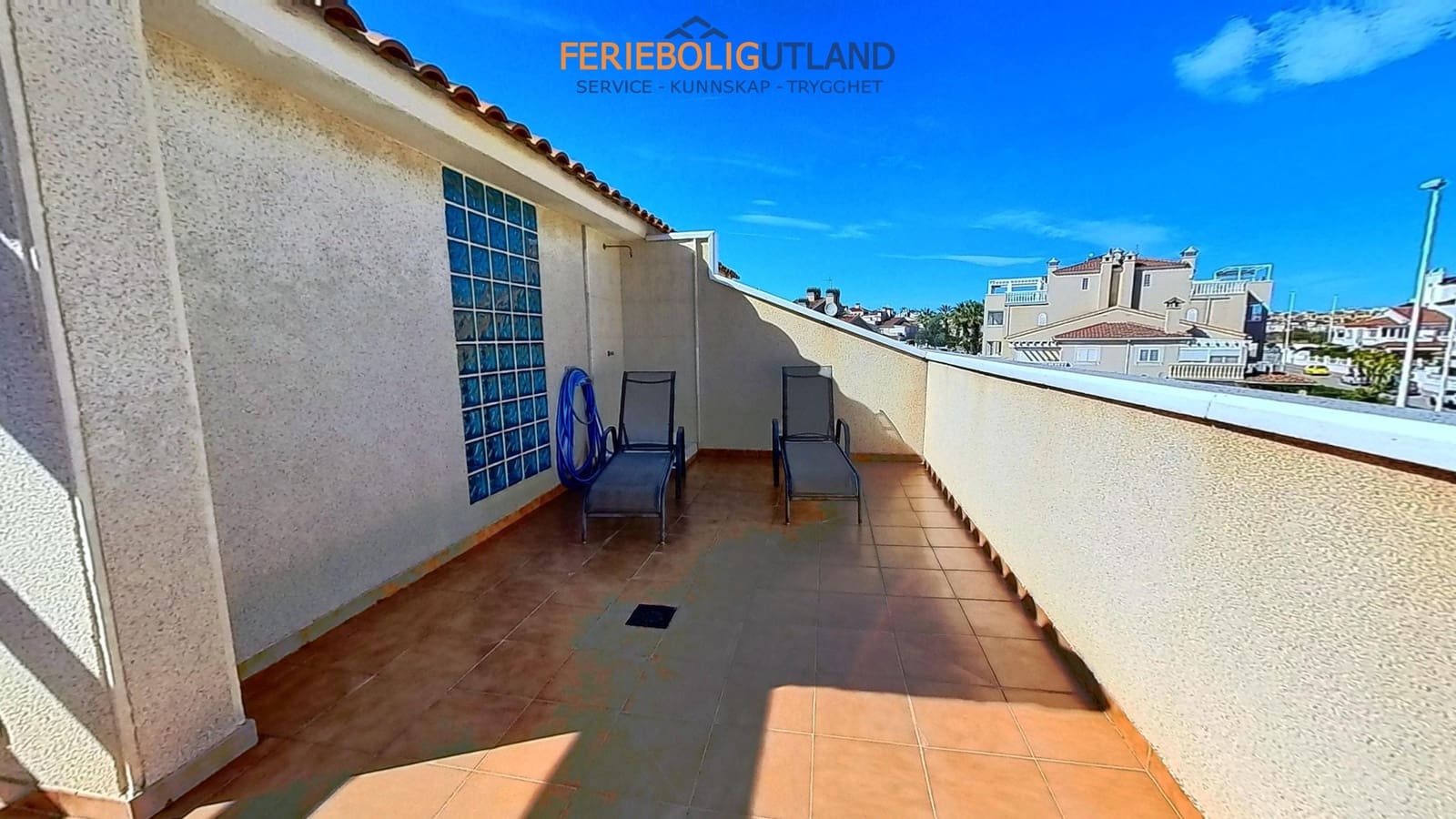 4 sovrum Hus till salu i Orihuela Costa med pool garage - 339 000 € (Ref: 10000787)