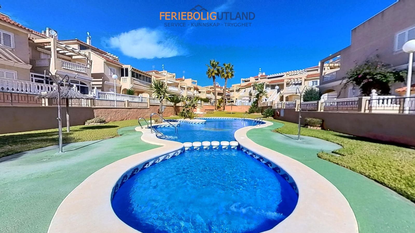 4 sovrum Hus till salu i Orihuela Costa med pool garage - 339 000 € (Ref: 10000787)
