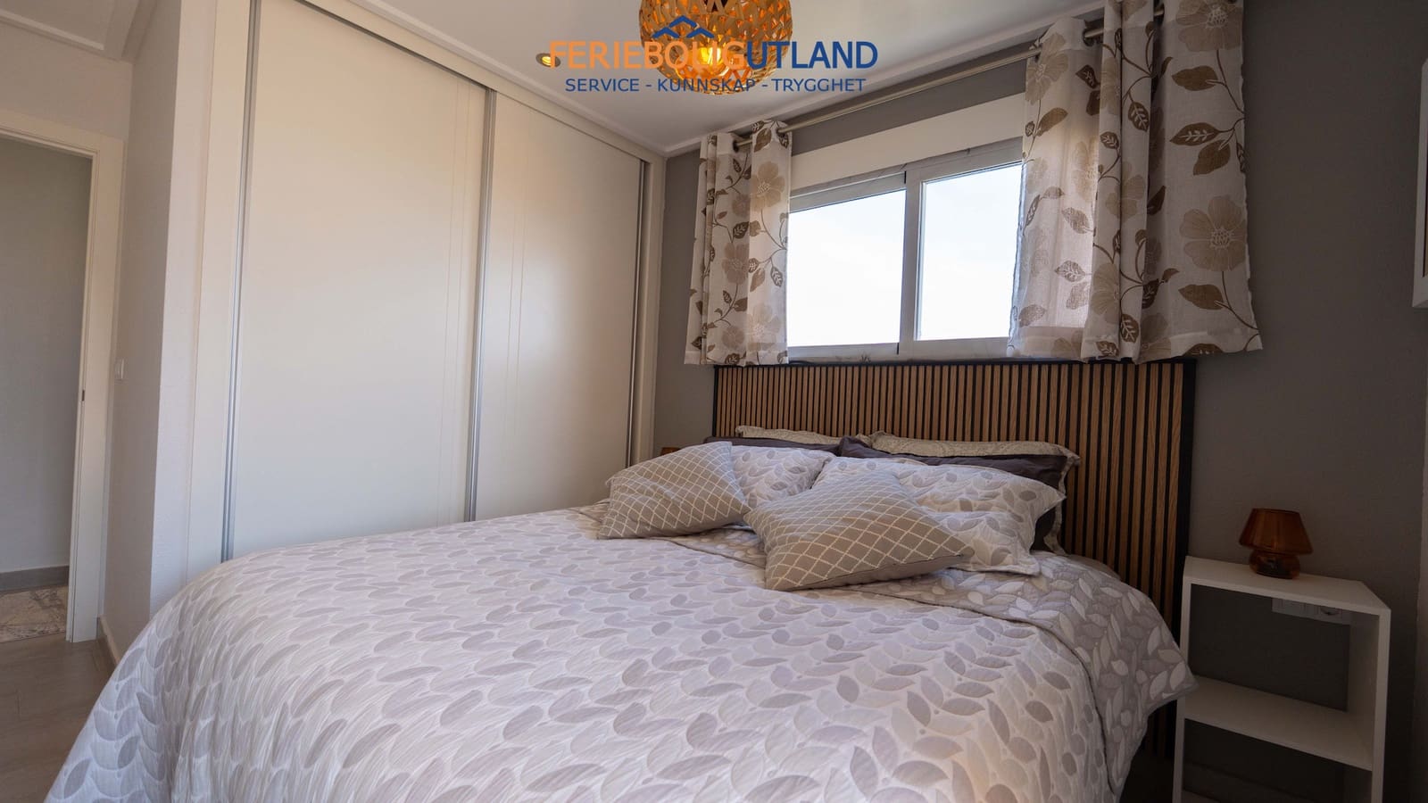 3 soverom Leilighet til salgs i Villamartin med svømmebasseng garasje - € 360 000 (Ref: 10000788)