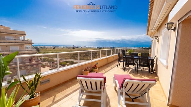 3 soverom Leilighet til salgs i Villamartin, Orihuela med svømmebasseng garasje - € 360 000 (Ref: 10000788)