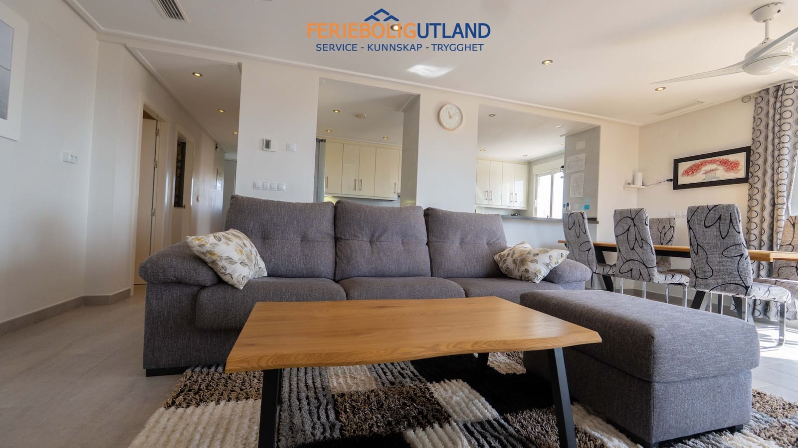 3 soverom Leilighet til salgs i Villamartin med svømmebasseng garasje - € 360 000 (Ref: 10000788)