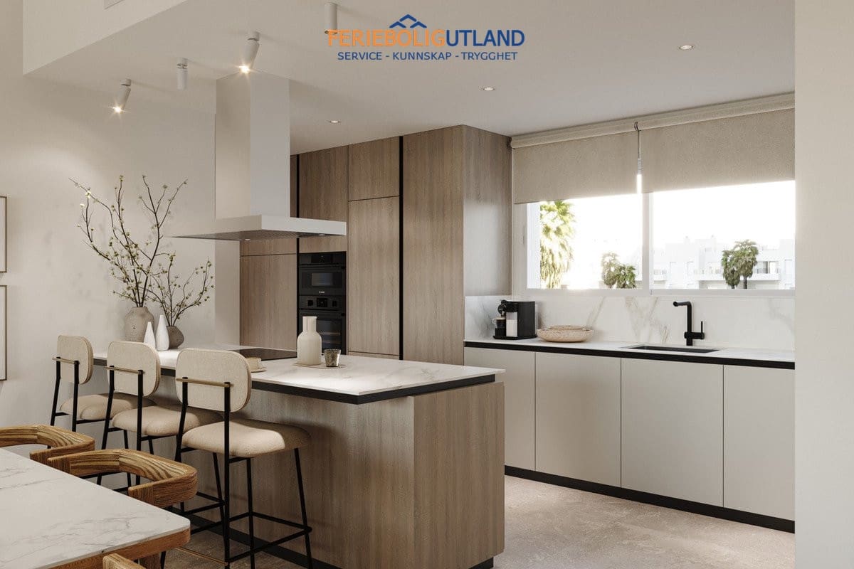 Chalet de 3 habitaciones en Algorfa en venta con piscina - 779.000 € (Ref: 10000790)