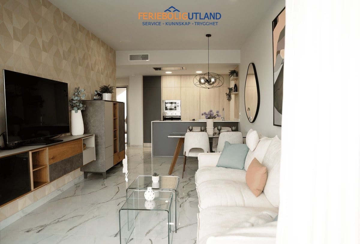 2 makuuhuone Bungalow myytävänä paikassa Ciudad Quesada mukana uima-altaan 
autotalli - 314 000 € (Ref: 10000792)