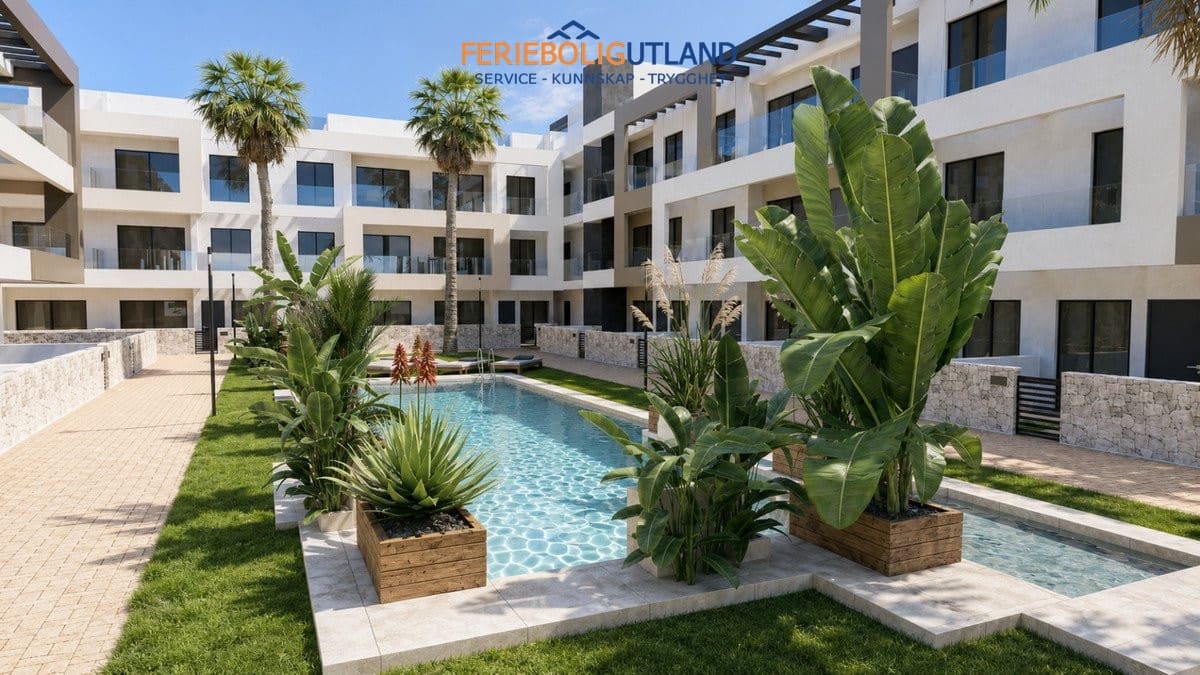 2 slaapkamer Penthouse te koop in Pilar de la Horadada met zwembad - € 330.000 (Ref: 10000794)