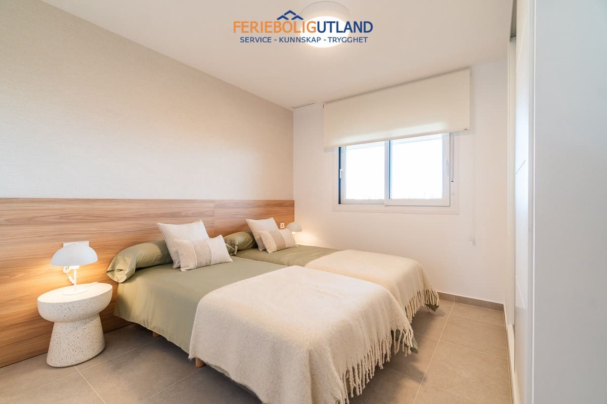 3 camera da letto Appartamento in vendita in Playa Flamenca con piscina garage - 395.000 € (Rif: 10000797)