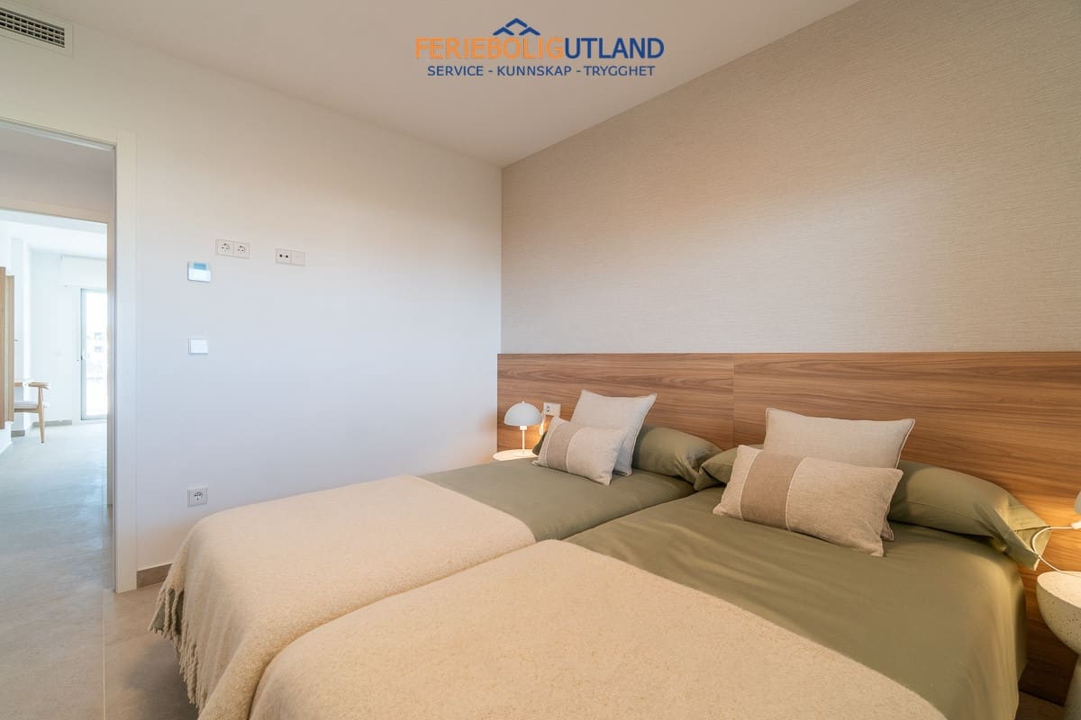 3 camera da letto Appartamento in vendita in Playa Flamenca con piscina garage - 395.000 € (Rif: 10000797)