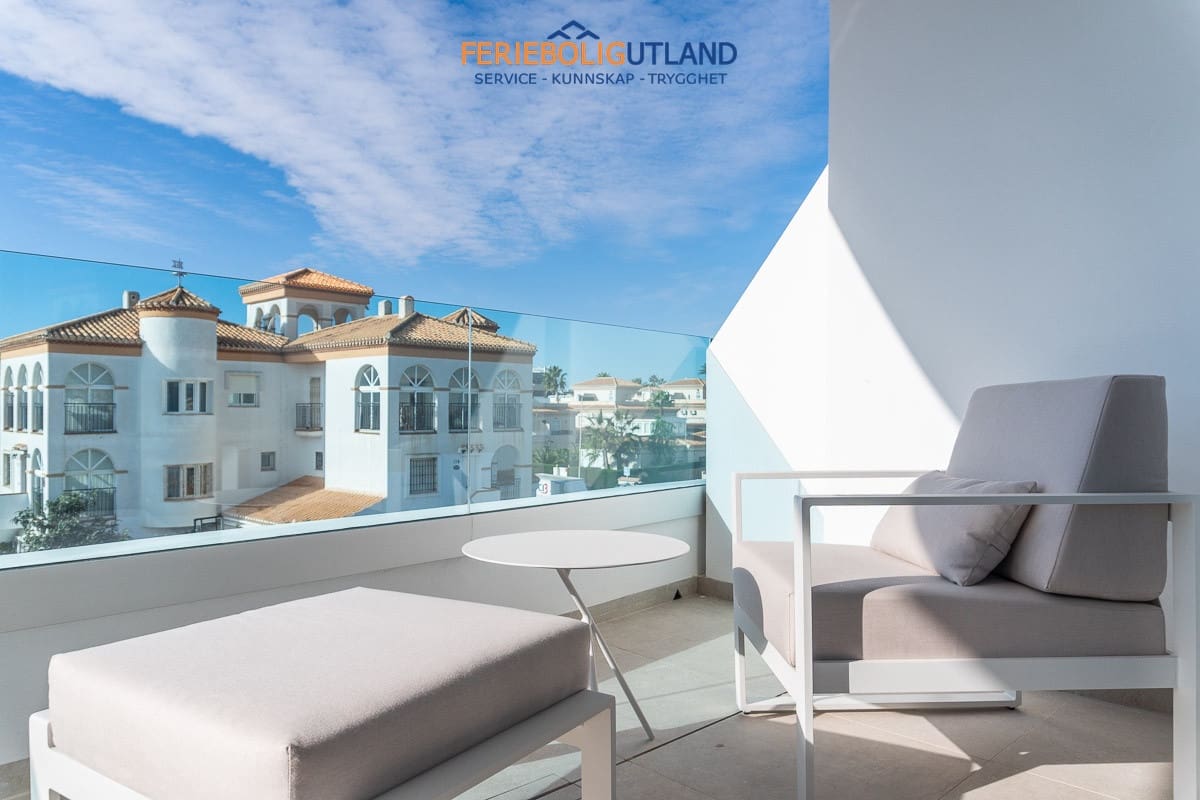 3 camera da letto Appartamento in vendita in Playa Flamenca con piscina garage - 395.000 € (Rif: 10000797)