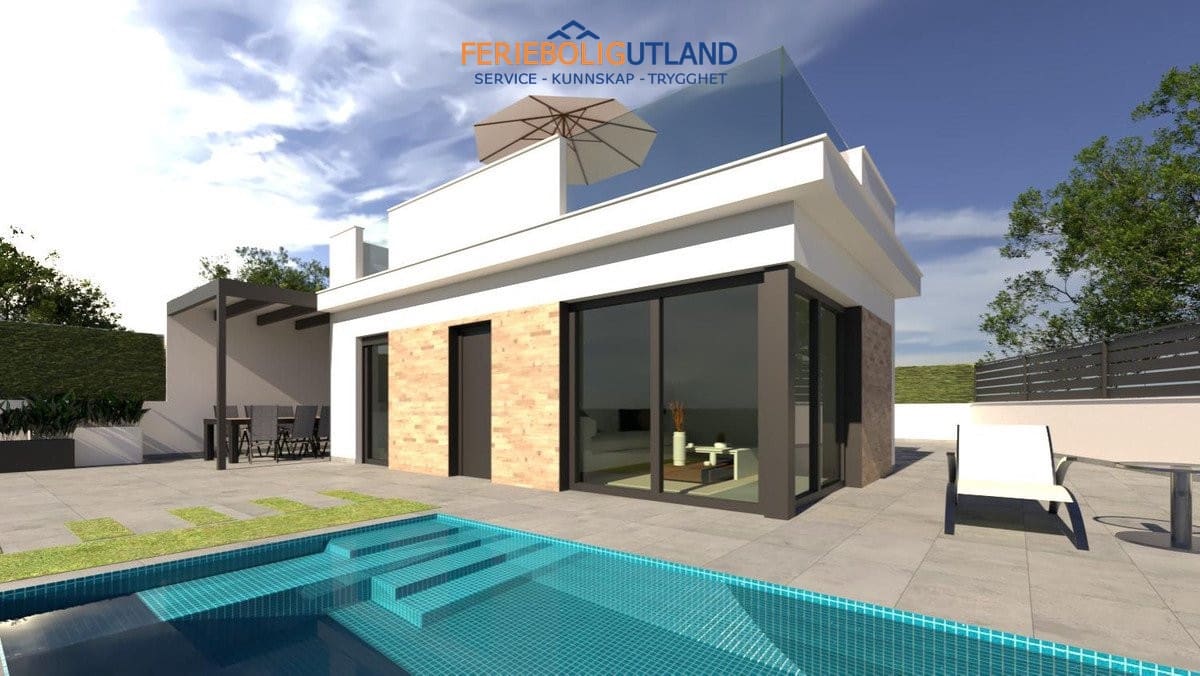 3 soverom Villa til salgs i Los Alcazares med svømmebasseng garasje - € 419 900 (Ref: 10000804)
