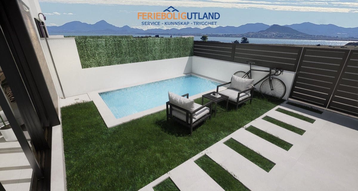3 soverom Villa til salgs i Los Alcazares med svømmebasseng garasje - € 419 900 (Ref: 10000804)