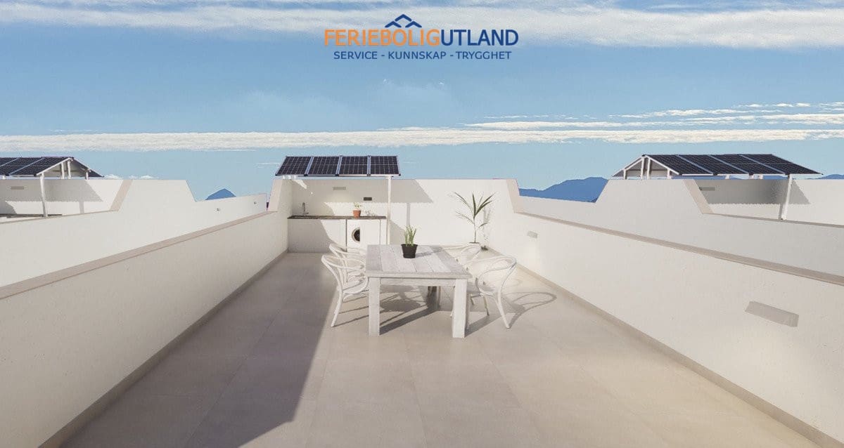 3 soverom Villa til salgs i Los Alcazares med svømmebasseng garasje - € 419 900 (Ref: 10000804)