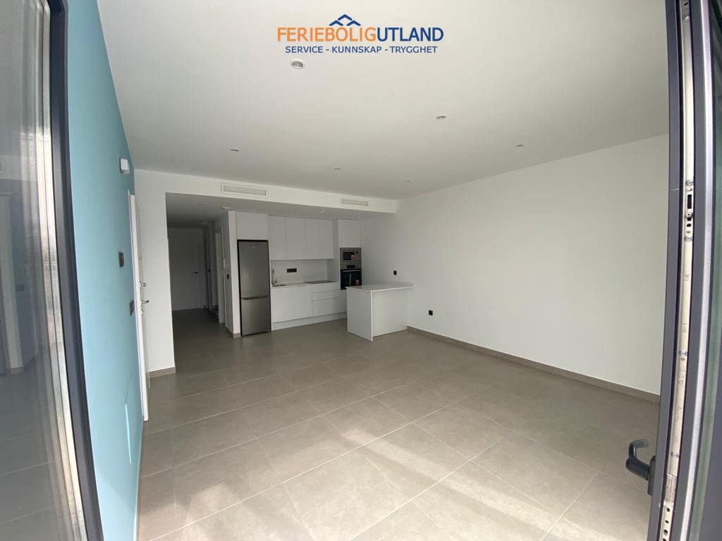 3 soverom Villa til salgs i Los Alcazares med svømmebasseng garasje - € 419 900 (Ref: 10000804)